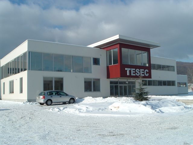 Budova Tesec - káblové technológie, ktoré spájajú Európu